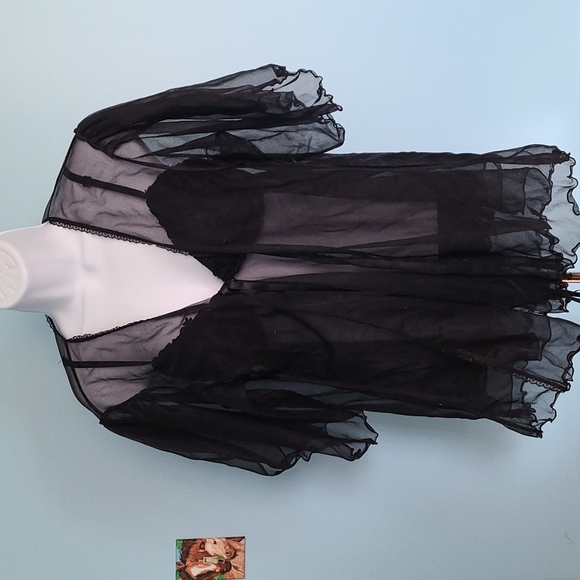 Frederick's of Hollywood Other - Beautiful Black 2 Piece Lingerie Set